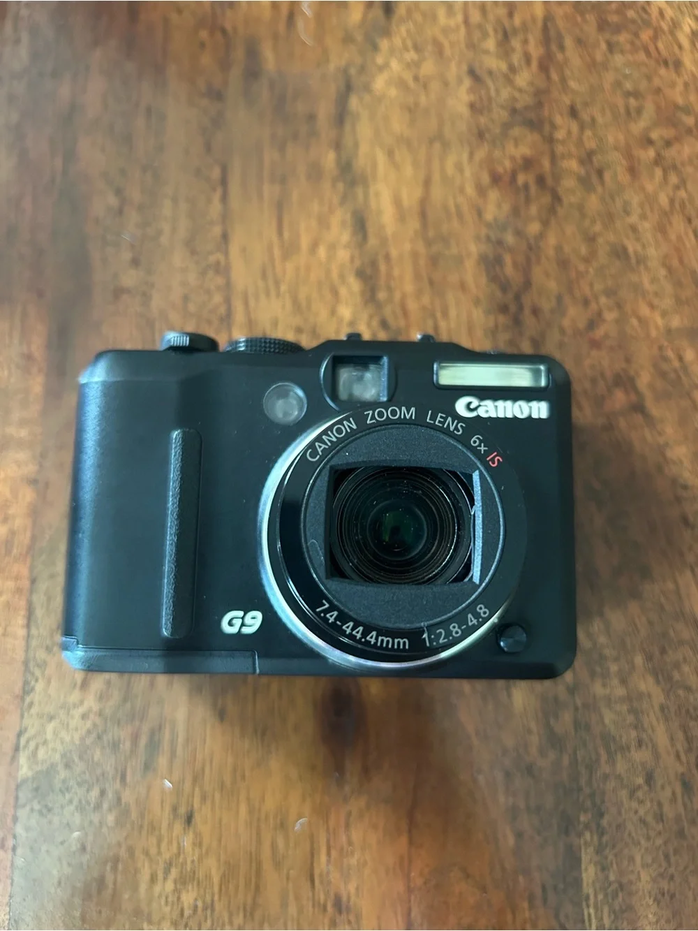 Canon PowerShot G9 Compact Digital Camera with Black Case and Gray Charger